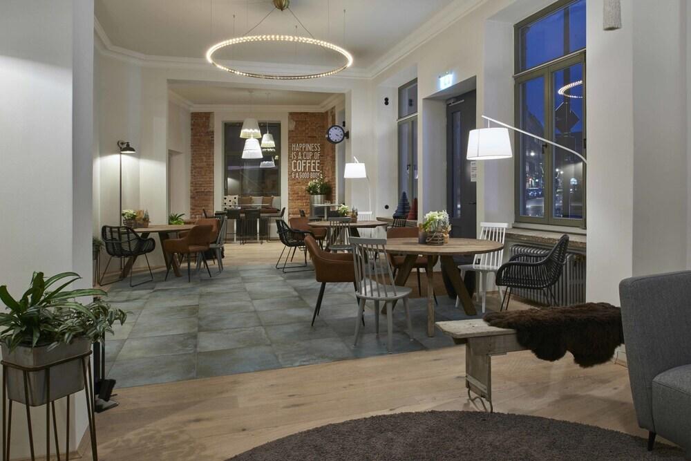 hotel image 10