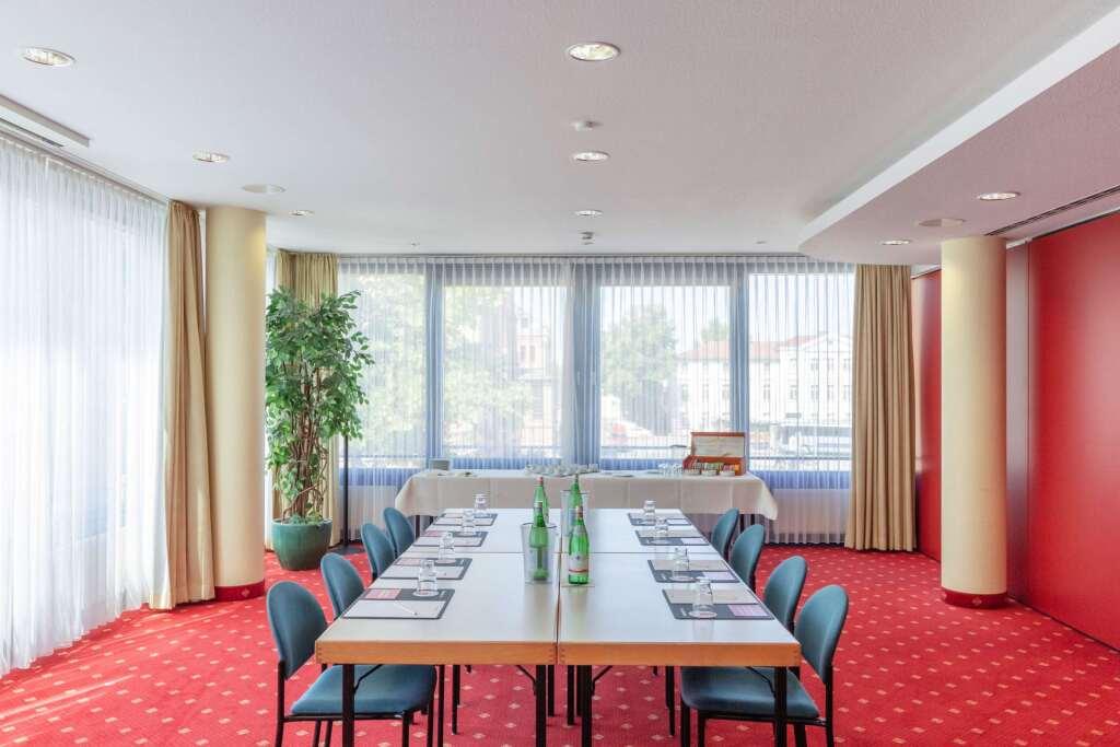 hotel image 13