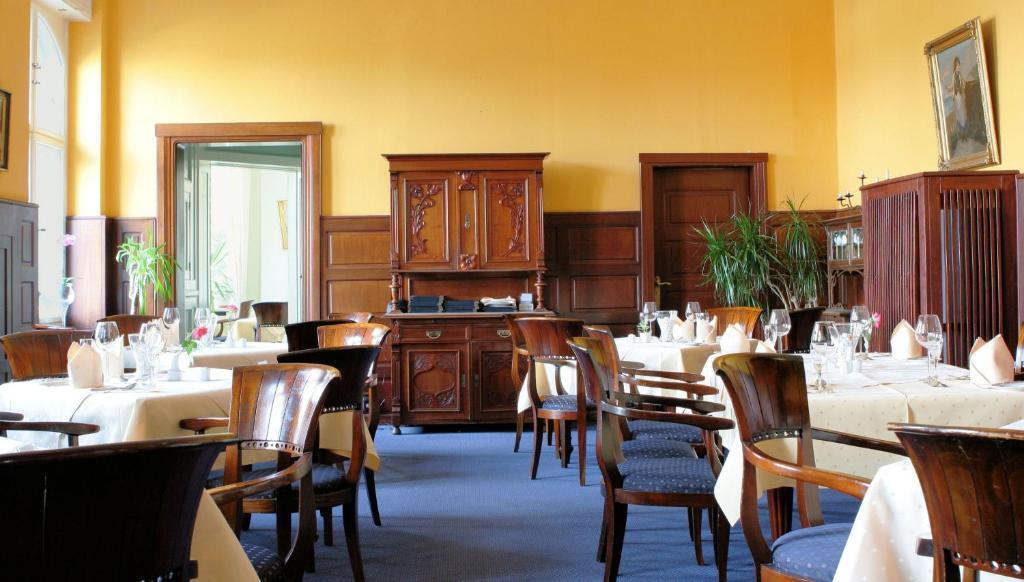 hotel image 9