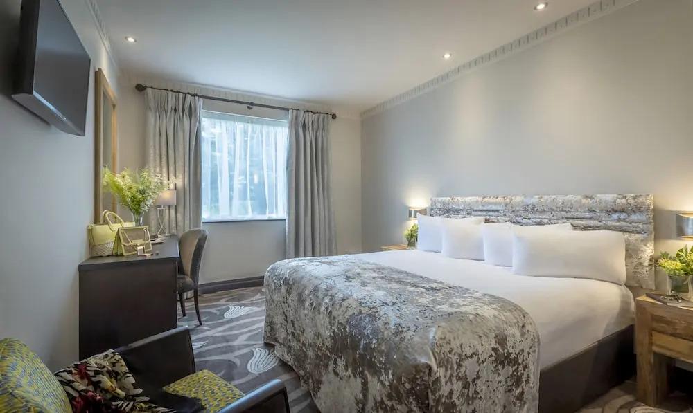hotel image 16