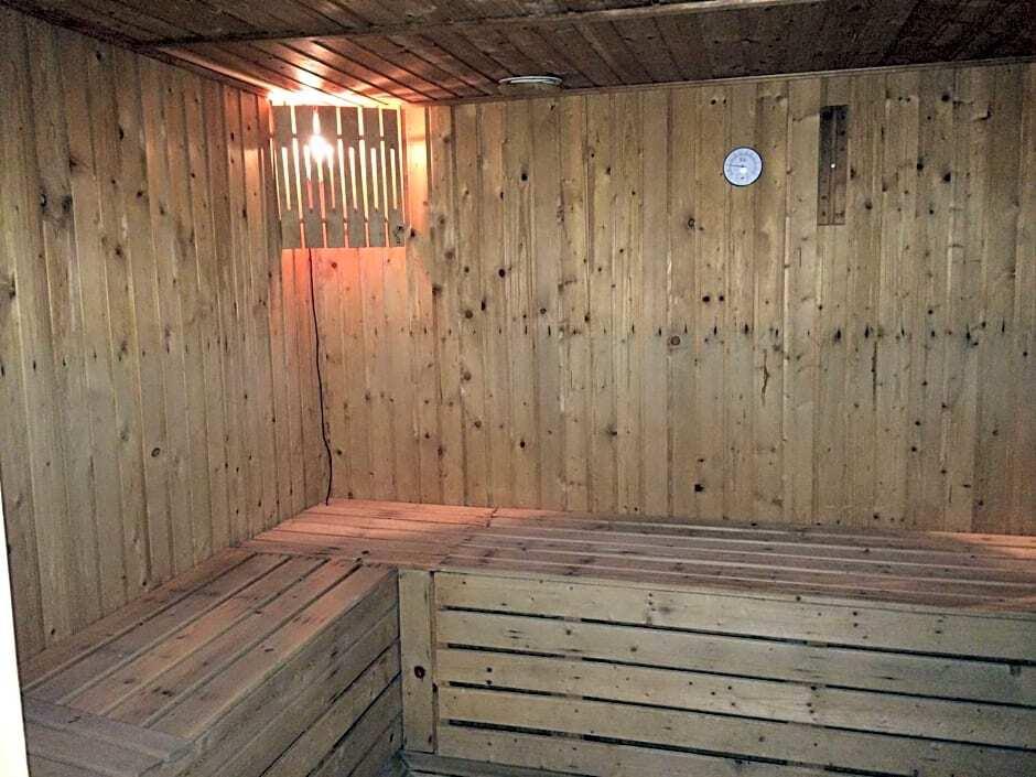 hotel image 11