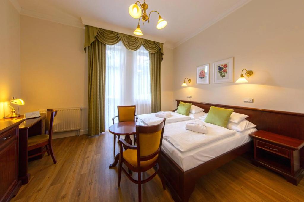 hotel image 11
