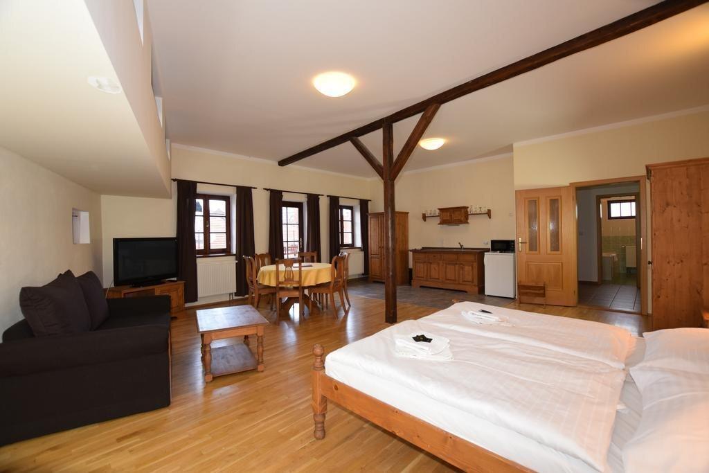 hotel image 9