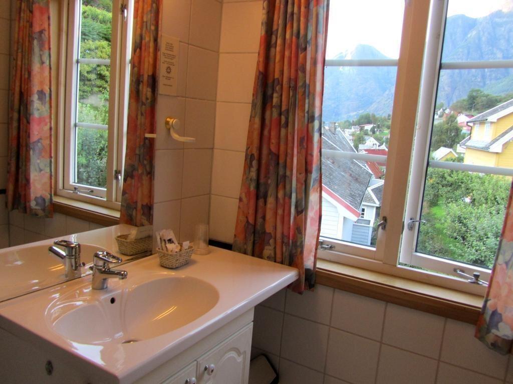 hotel image 9