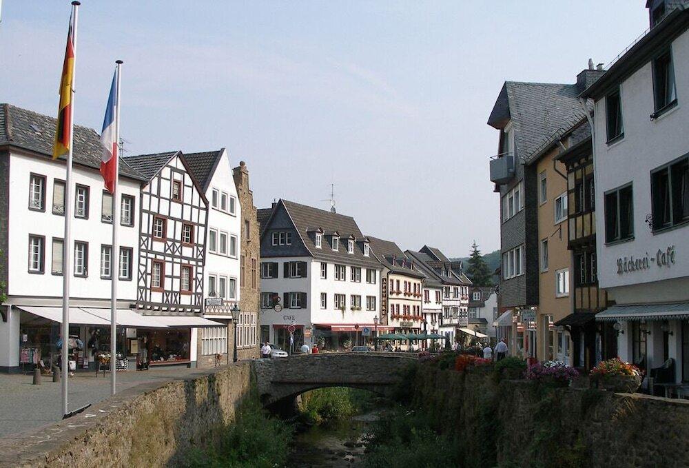 hotel image 8