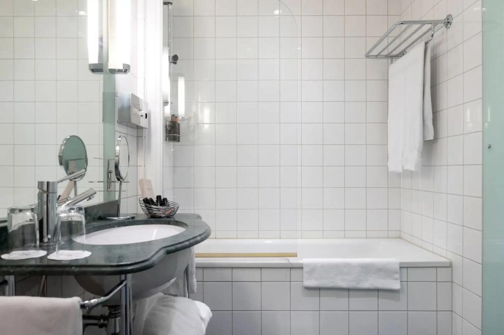hotel image 39