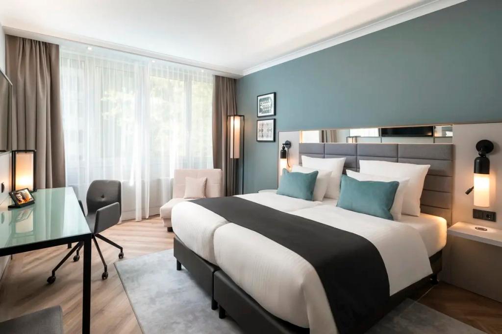 hotel image 8