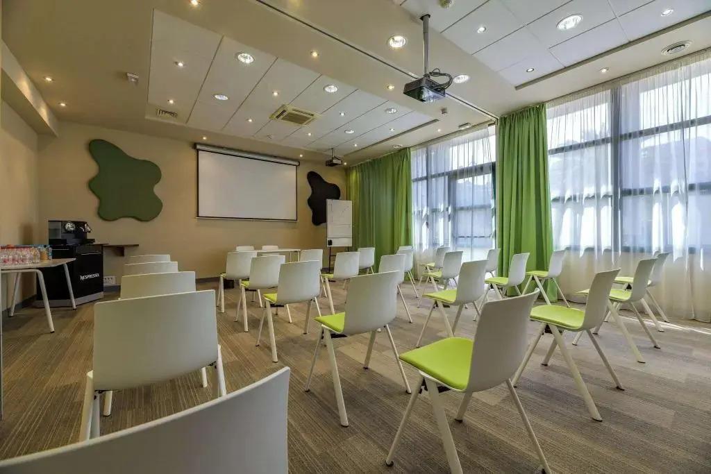 hotel image 14