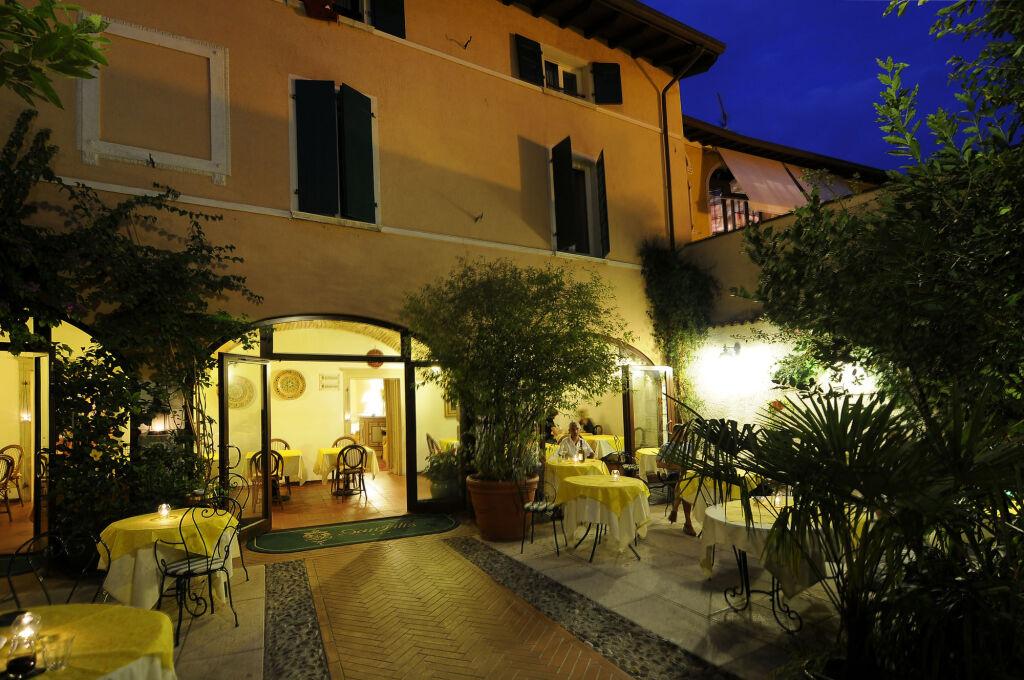 hotel image 7