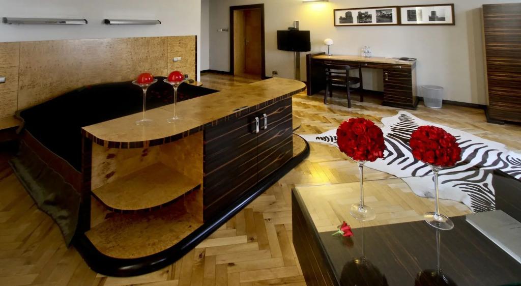 hotel image 8