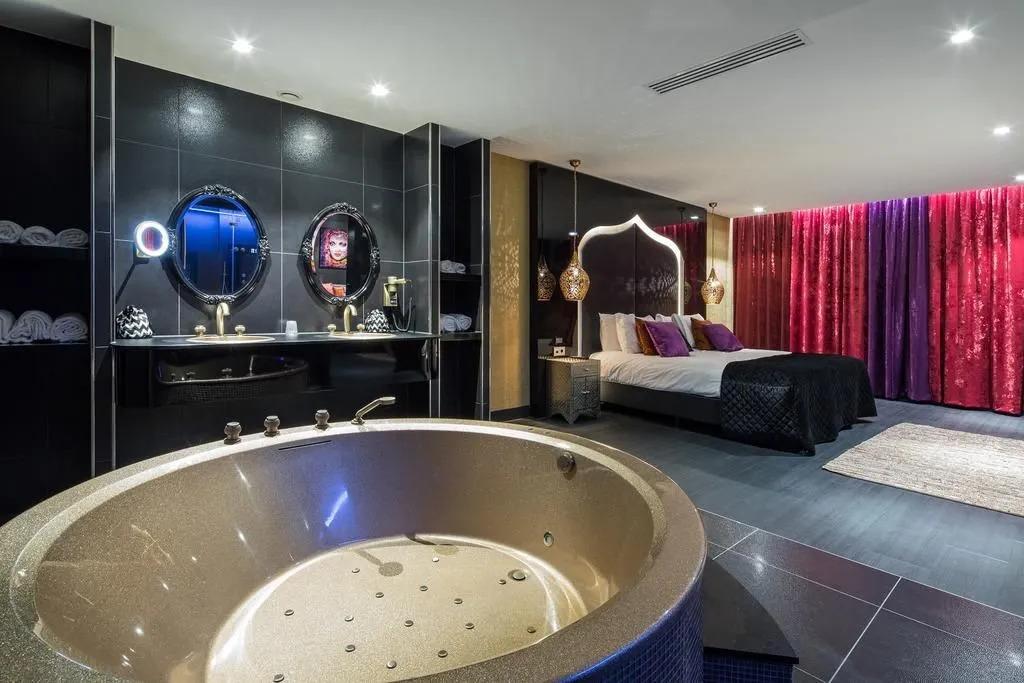 hotel image 13