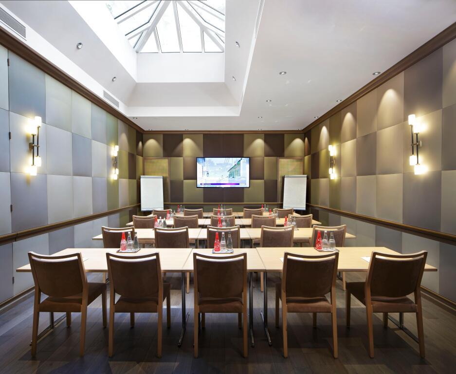 hotel image 13