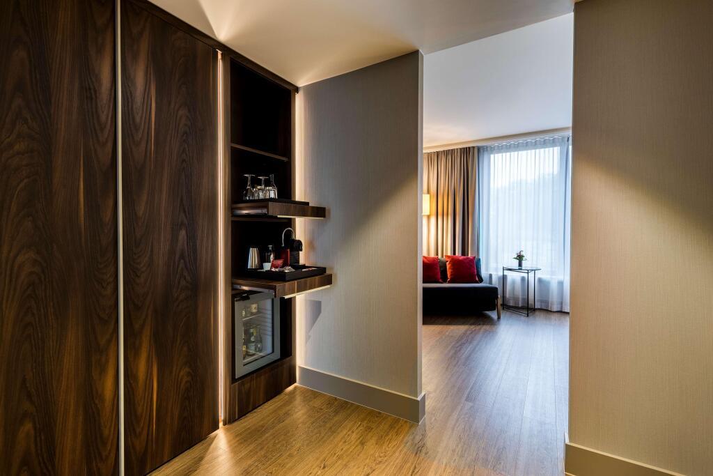 hotel image 12