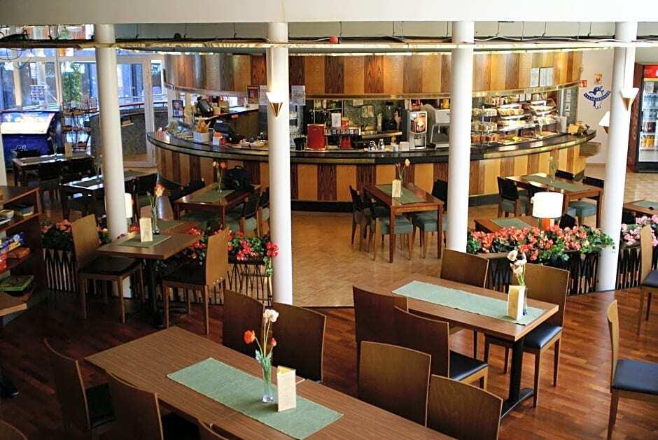 hotel image 39