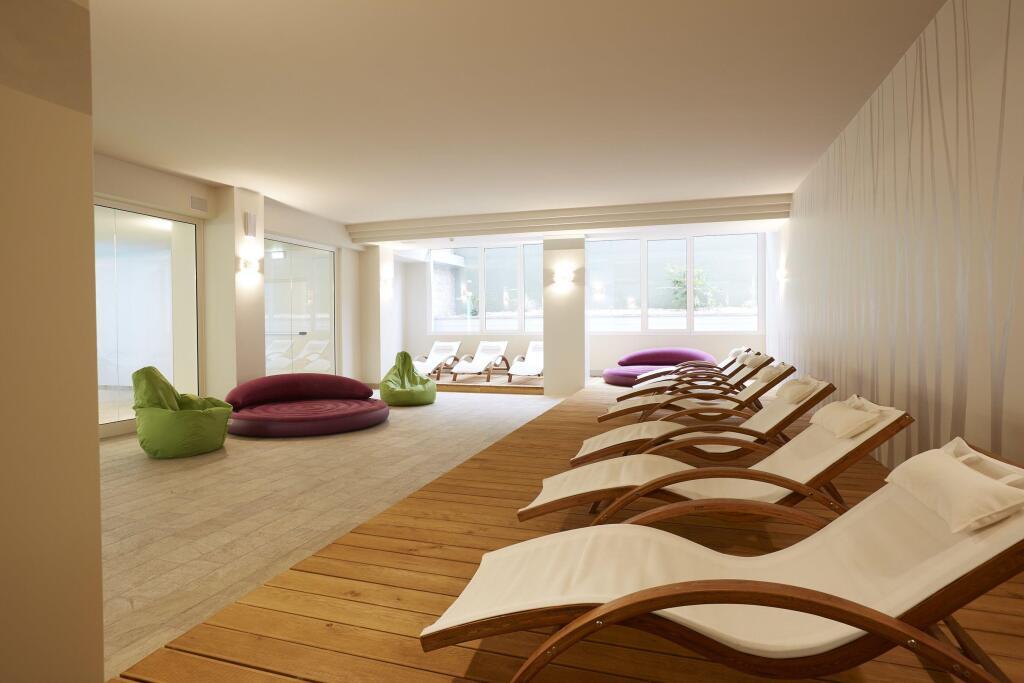 hotel image 10