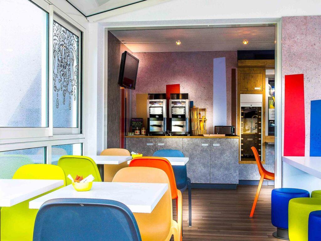hotel image 9