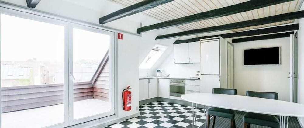 hotel image 9