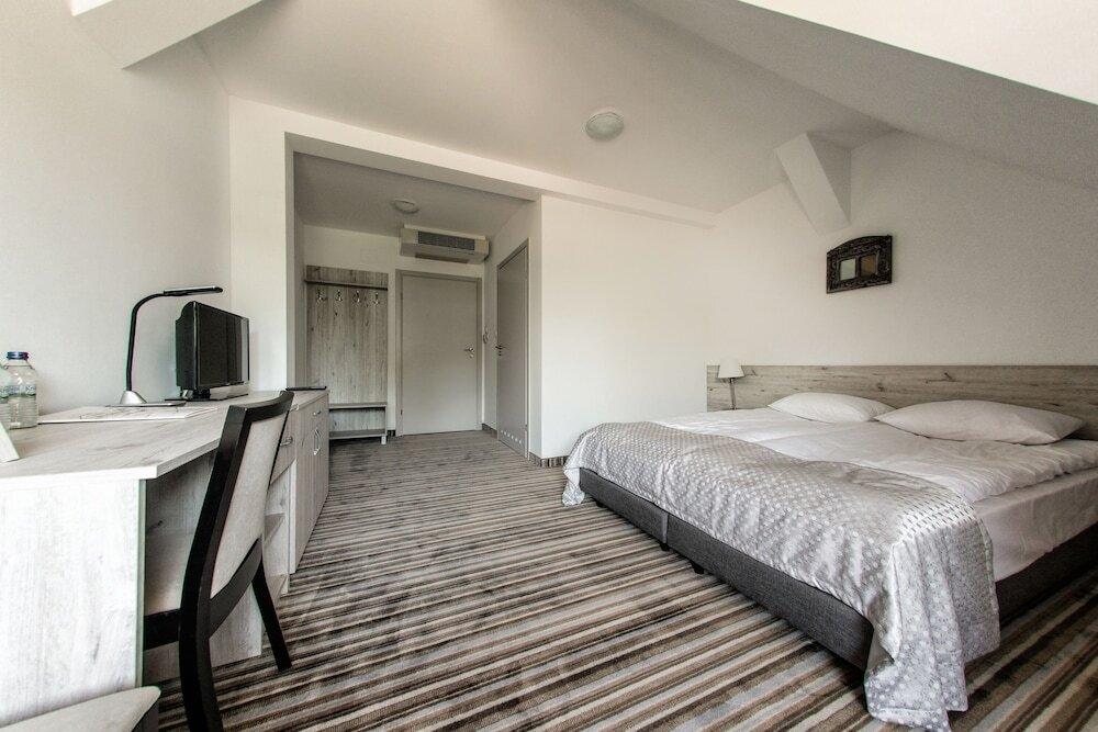 hotel image 16
