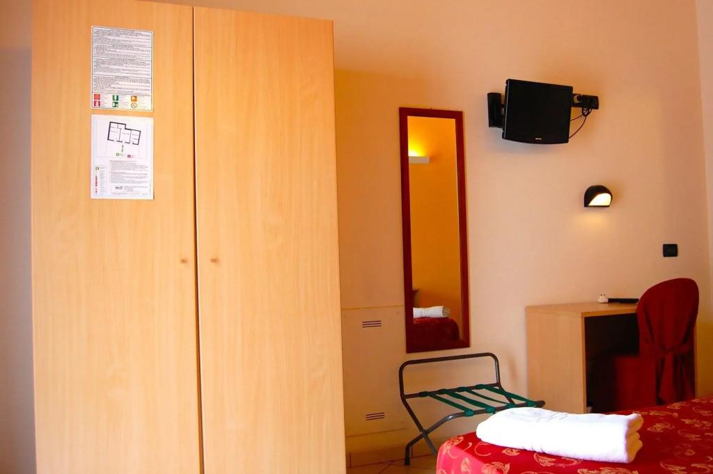 hotel image 13