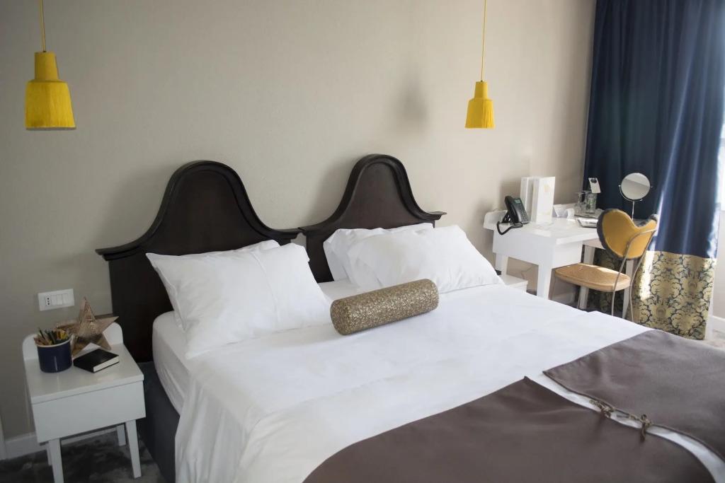 hotel image 13