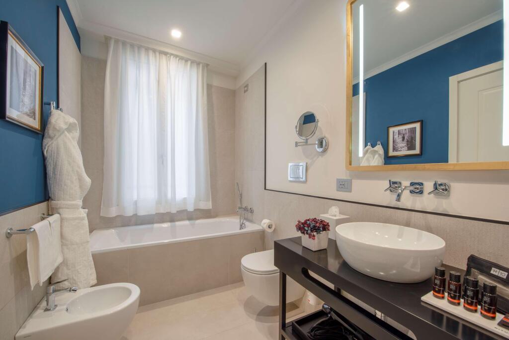 hotel image 16