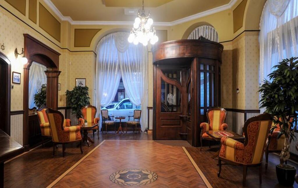 hotel