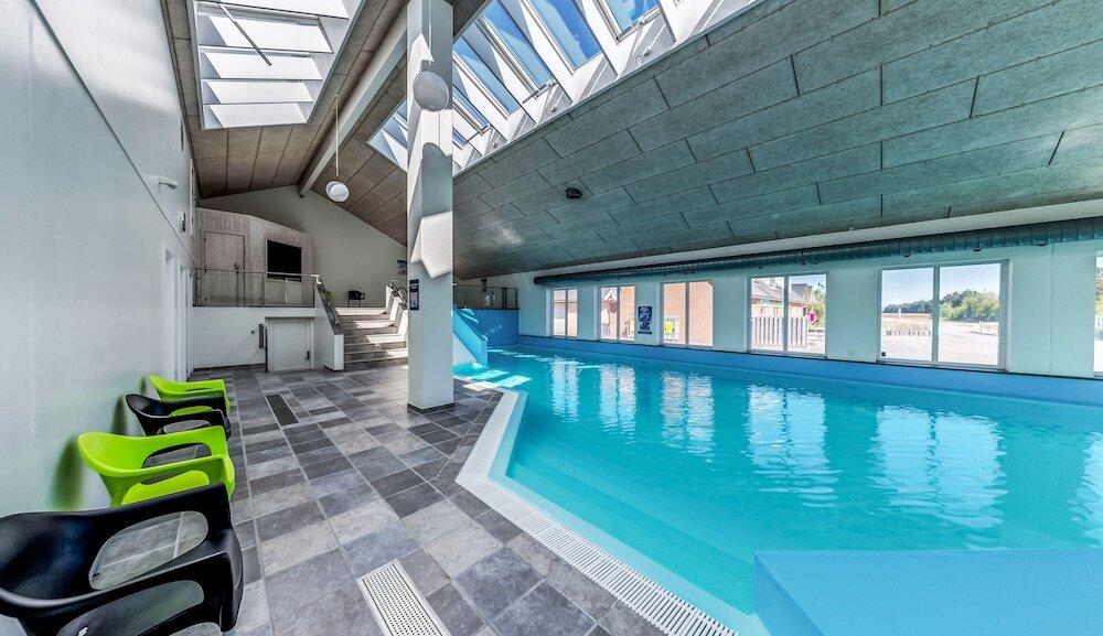 hotel image 13