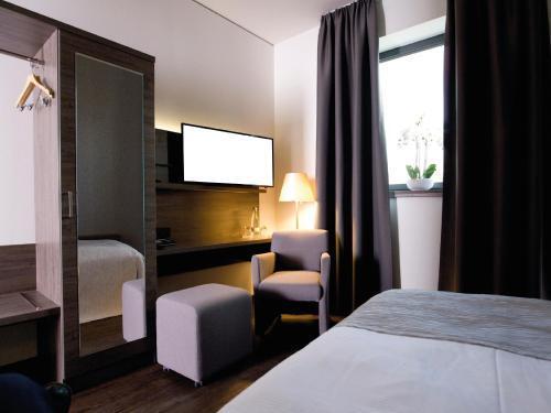 hotel image 12
