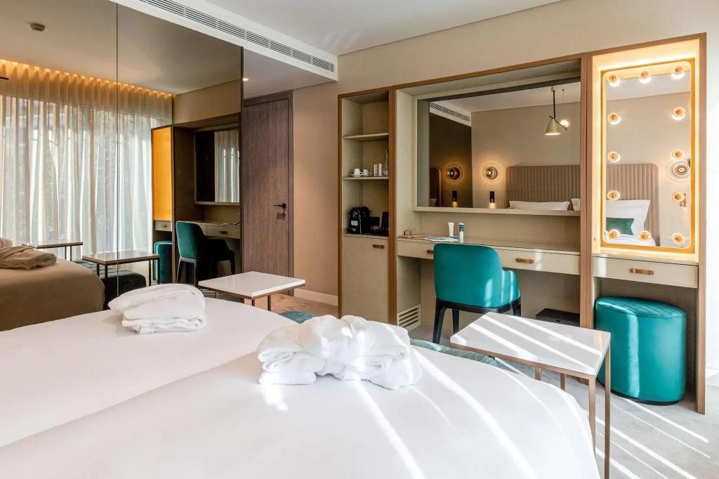 hotel image 8