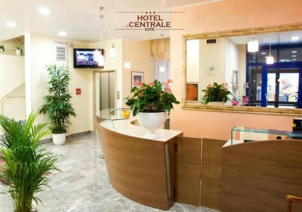hotel image 11