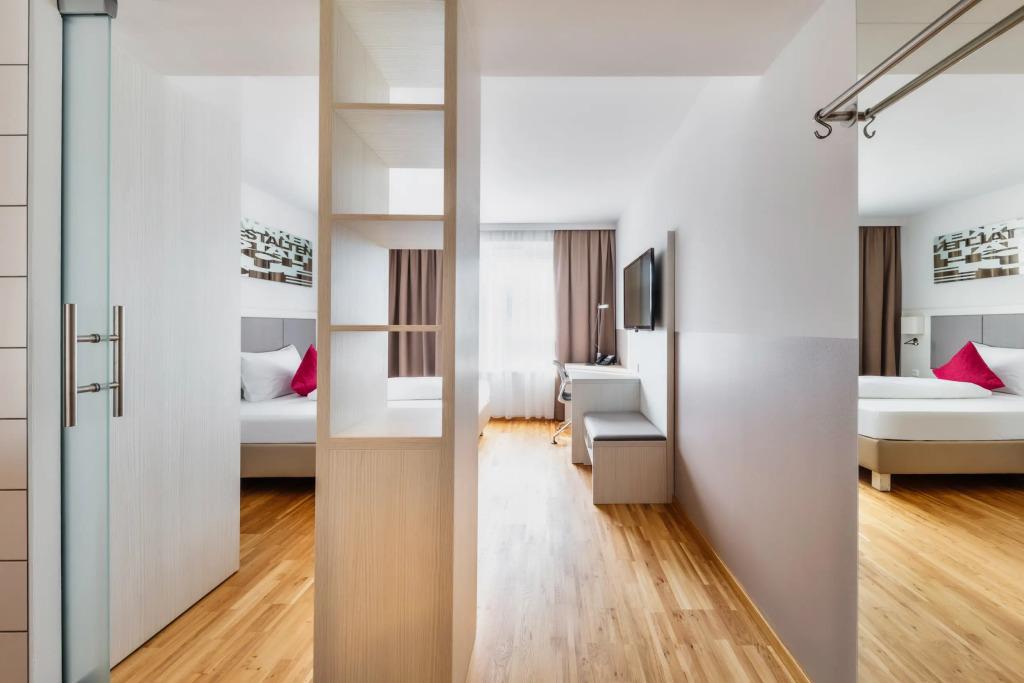 hotel image 36