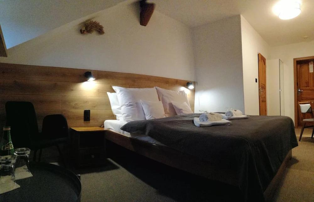 hotel image 16