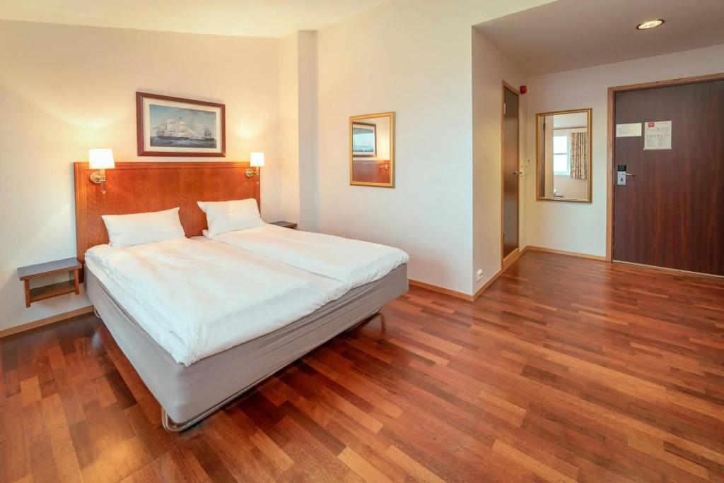 hotel image 32