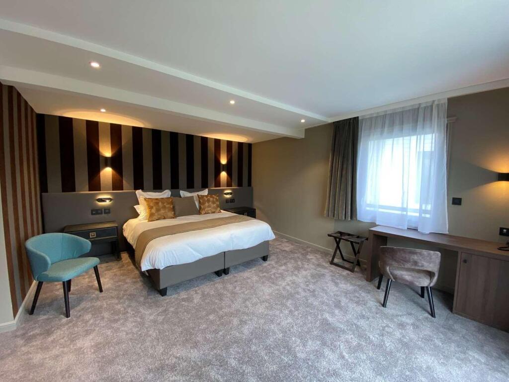 hotel image 35