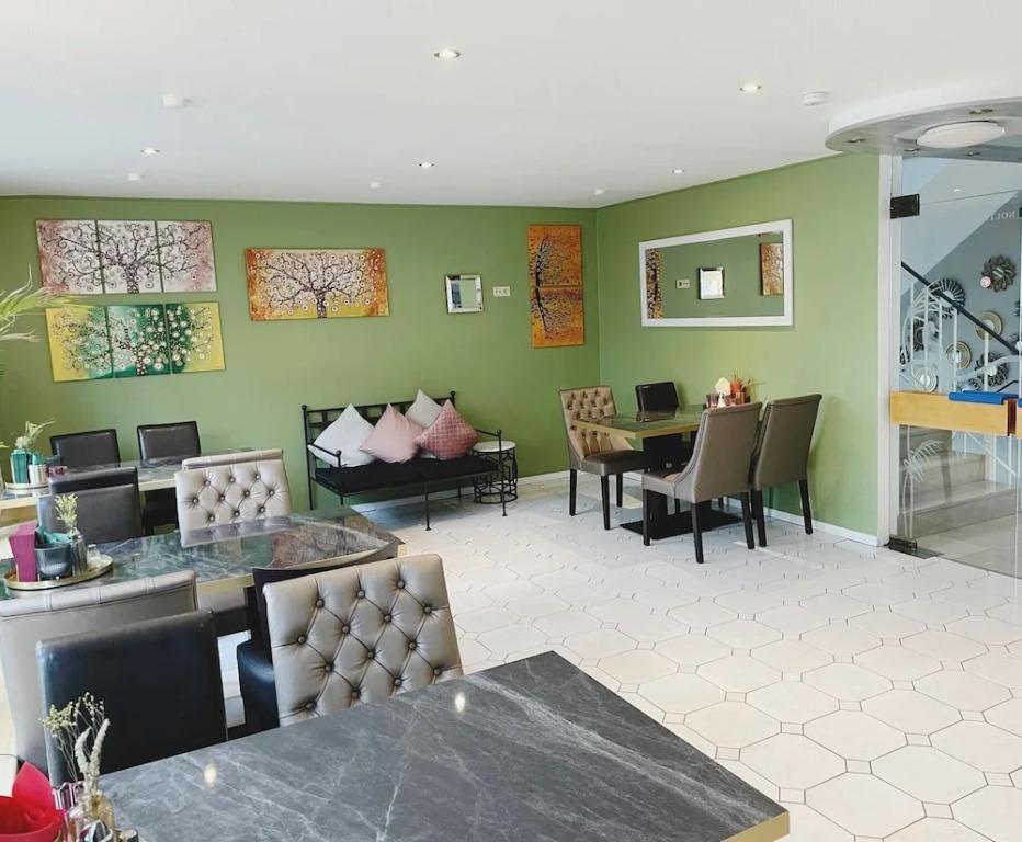 hotel image 8