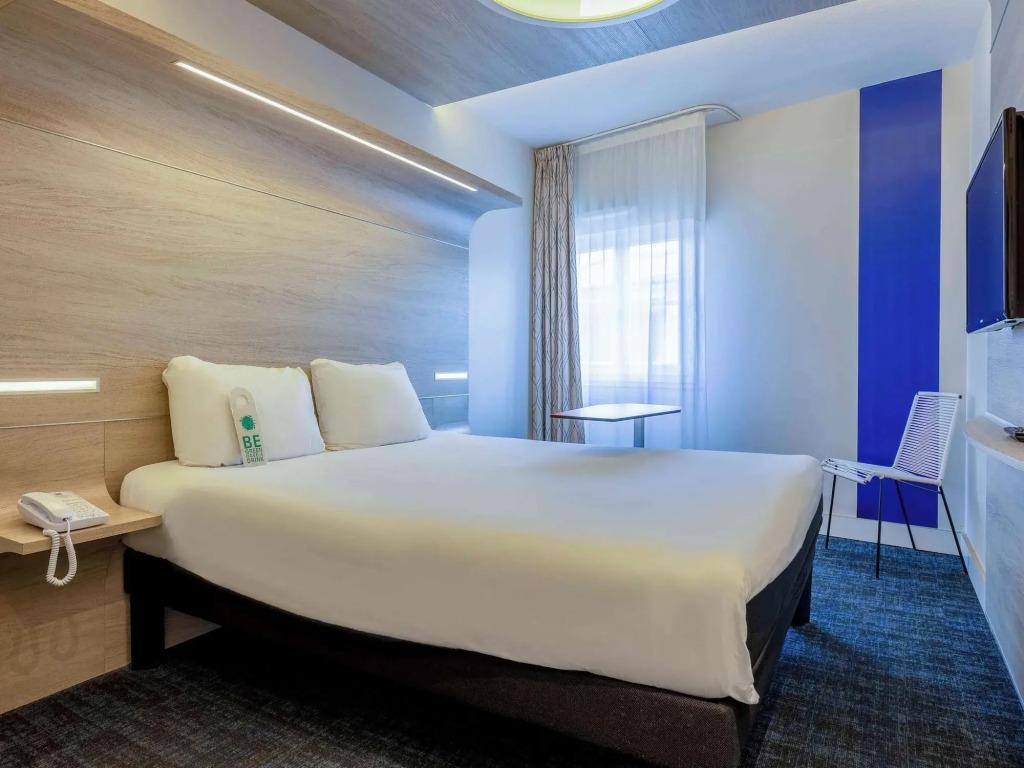 hotel image 9