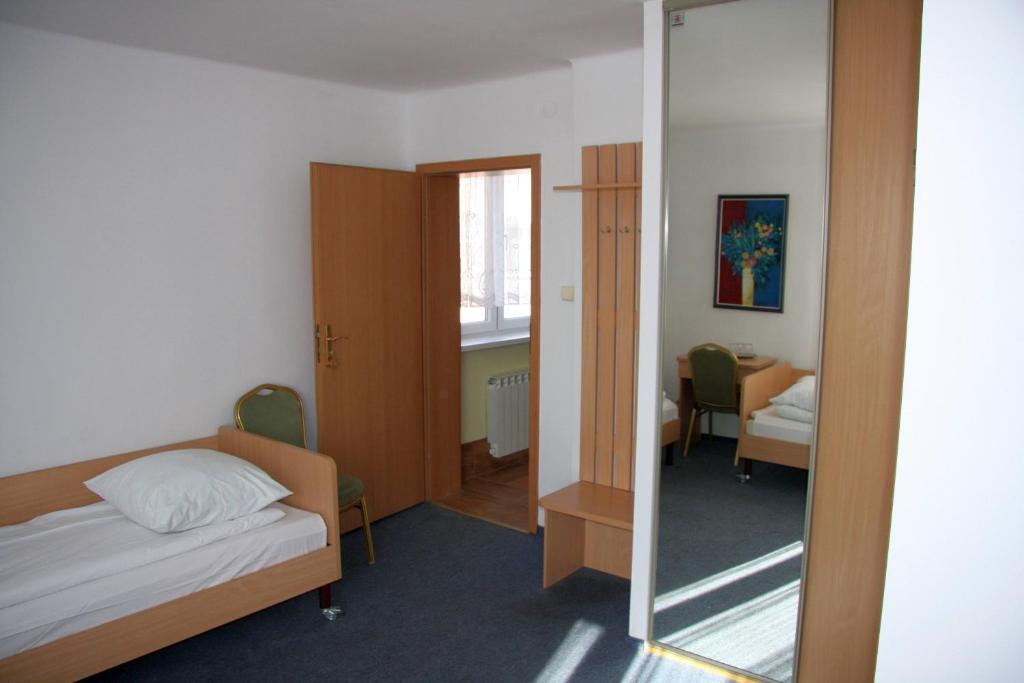 hotel image 7