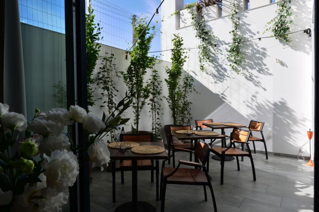 hotel image 9