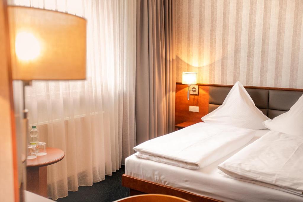 hotel image 16