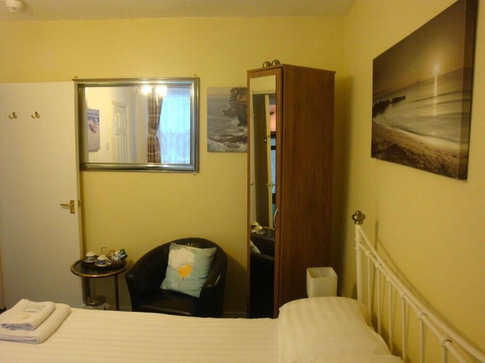 hotel image 12
