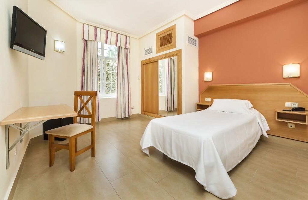 hotel image 10