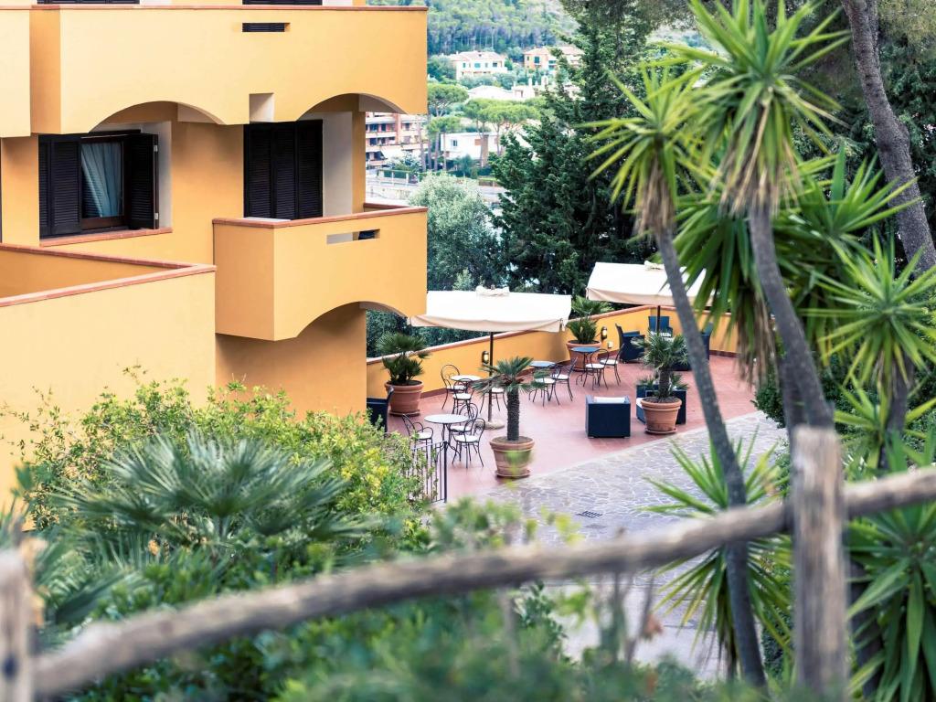 hotel image 37