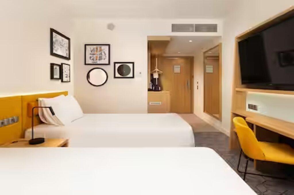 hotel image 9