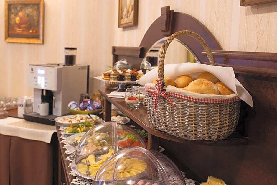 hotel image 12