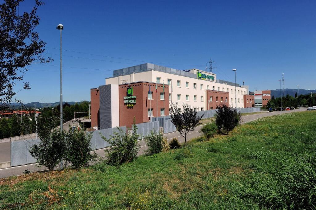 hotel image 7