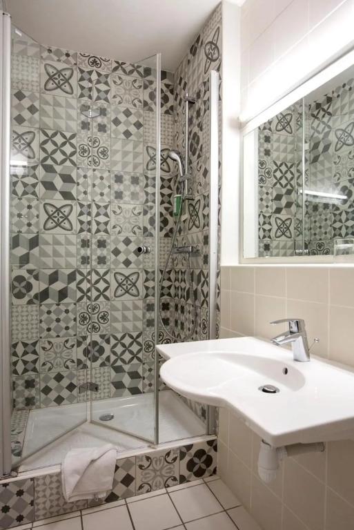 hotel image 13