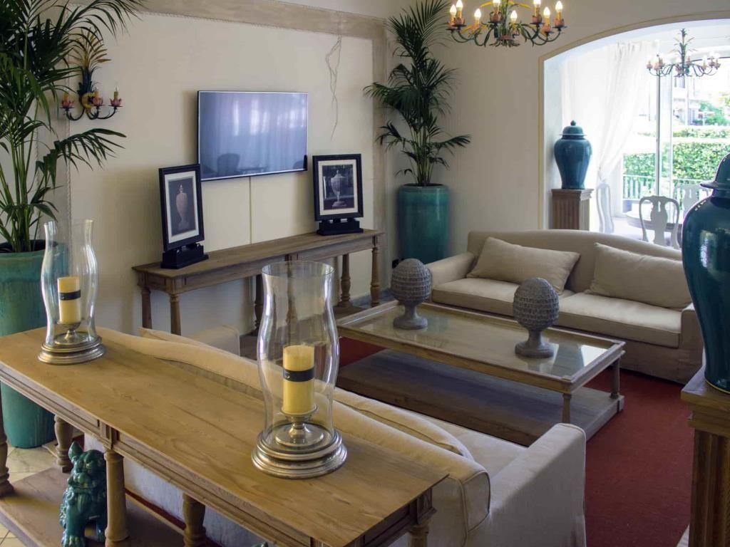 hotel image 13