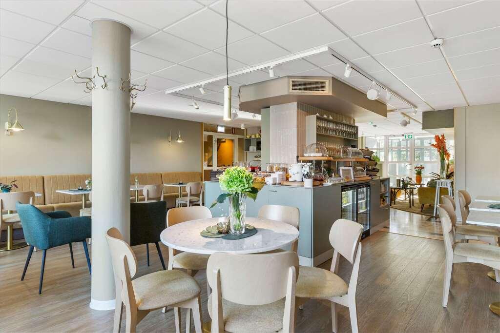 hotel image 16