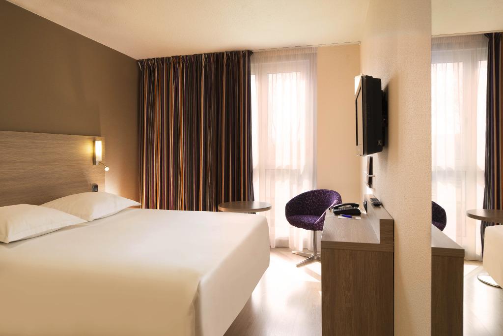 hotel image 11