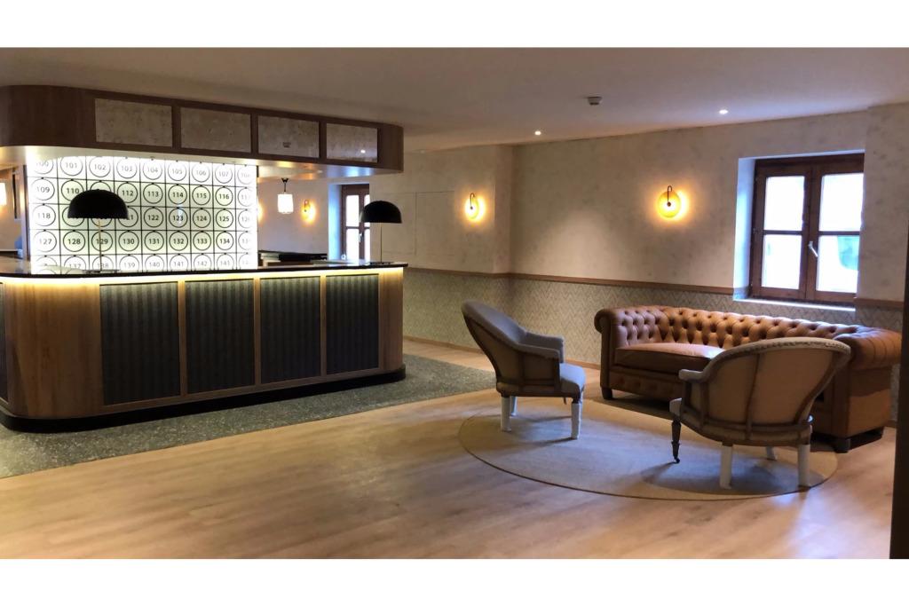 hotel image 11